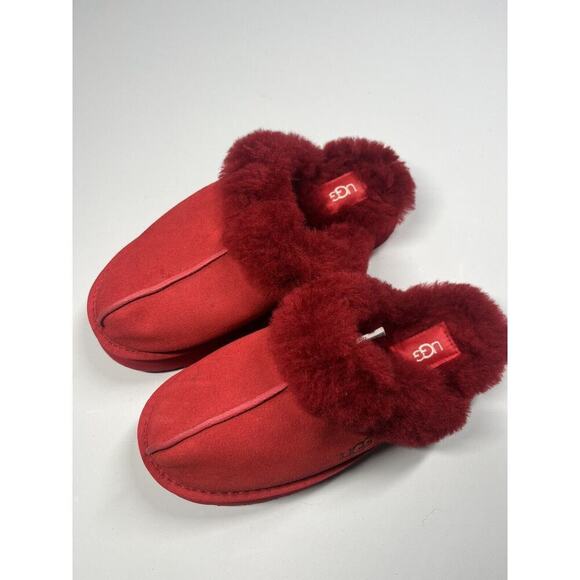UGG Disquette Slip On Platform Womens size 7 Red Faux Fur Lined Slippers - Picture 2 of 8